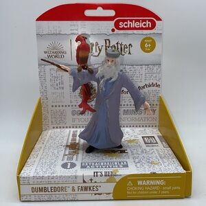 Schleich Harry Potter Dumbledore & Fawkes Figures 42637